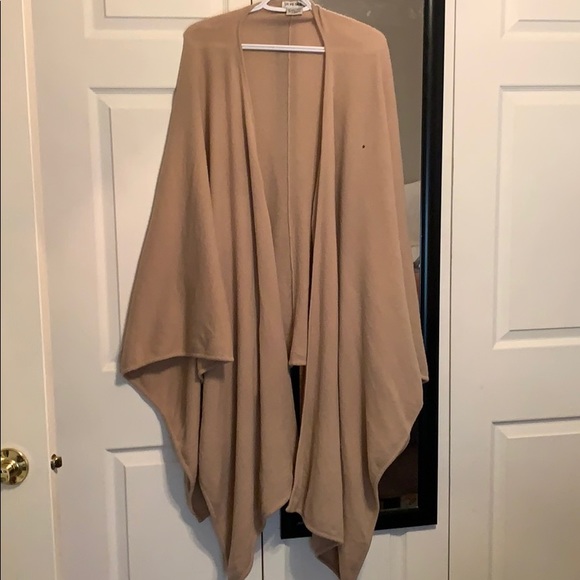 *SOLD* Two Oversized Women’s Ruana - Picture 6 of 9